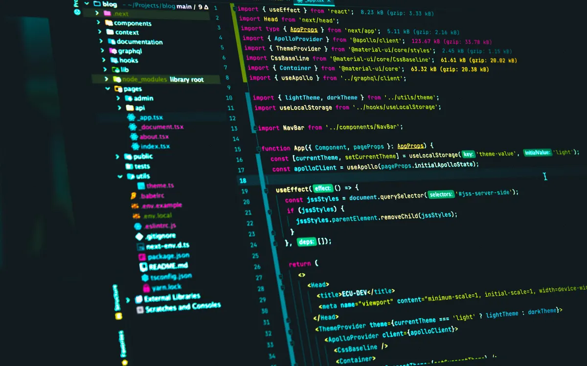 Editor de código con un componente de React abierto